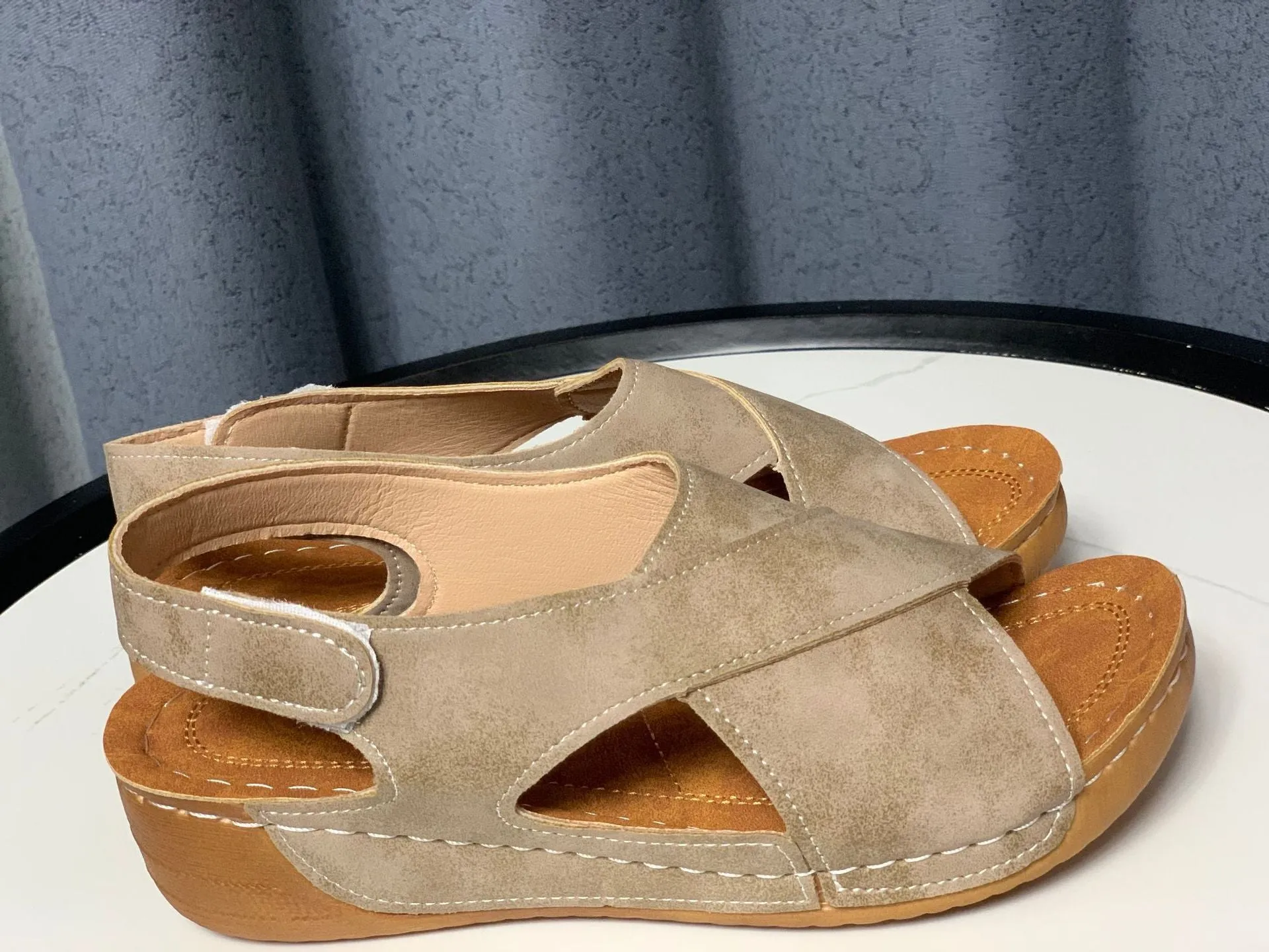 Cross-over Sandals