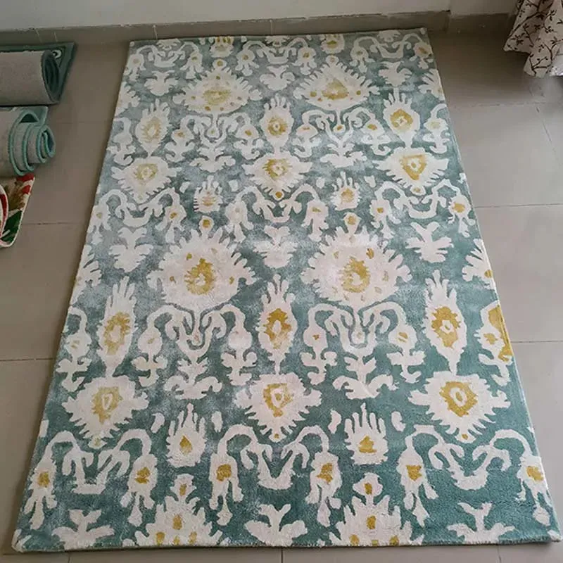 Ikkat Viscose Rug | 8 x 5 Feet