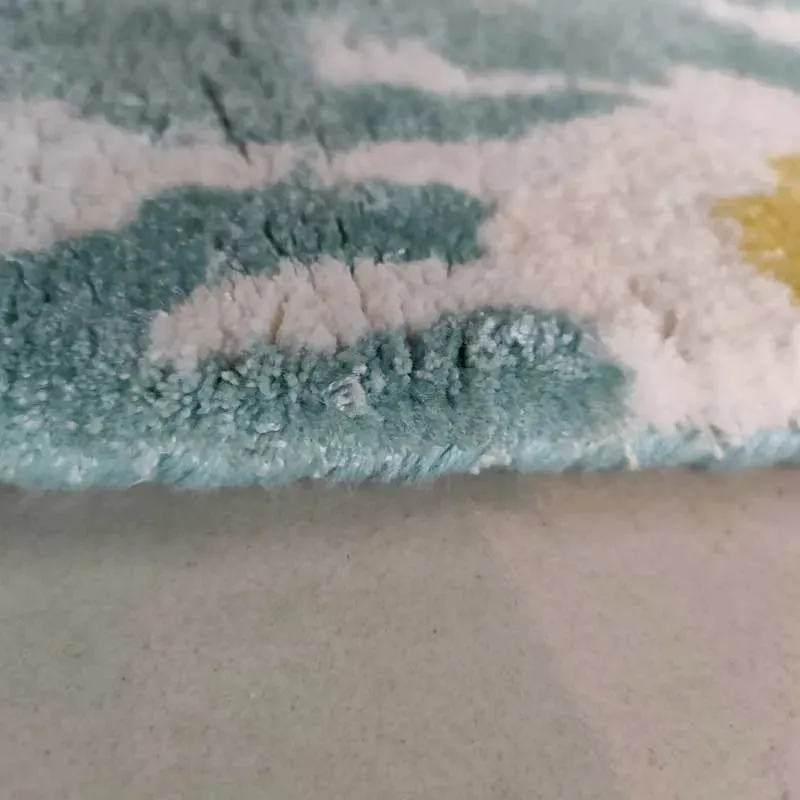 Ikkat Viscose Rug | 8 x 5 Feet