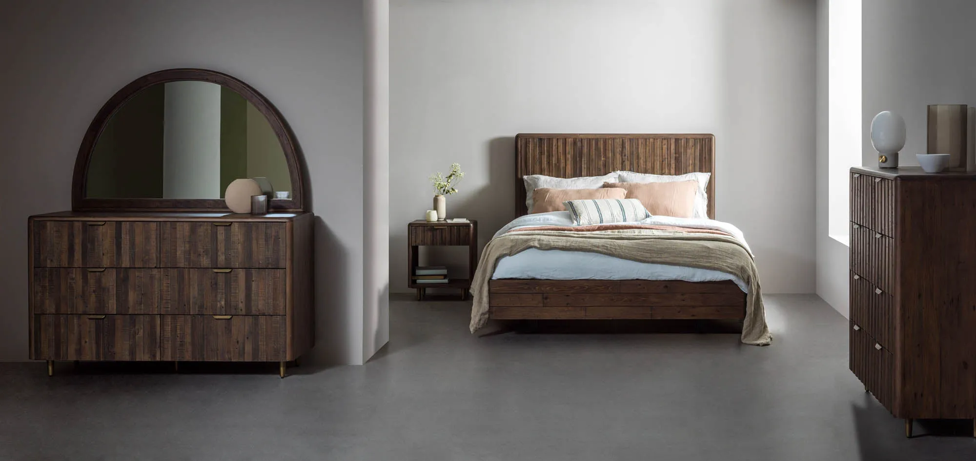 Lineo 6 Drawer Dresser - Burnt Oak