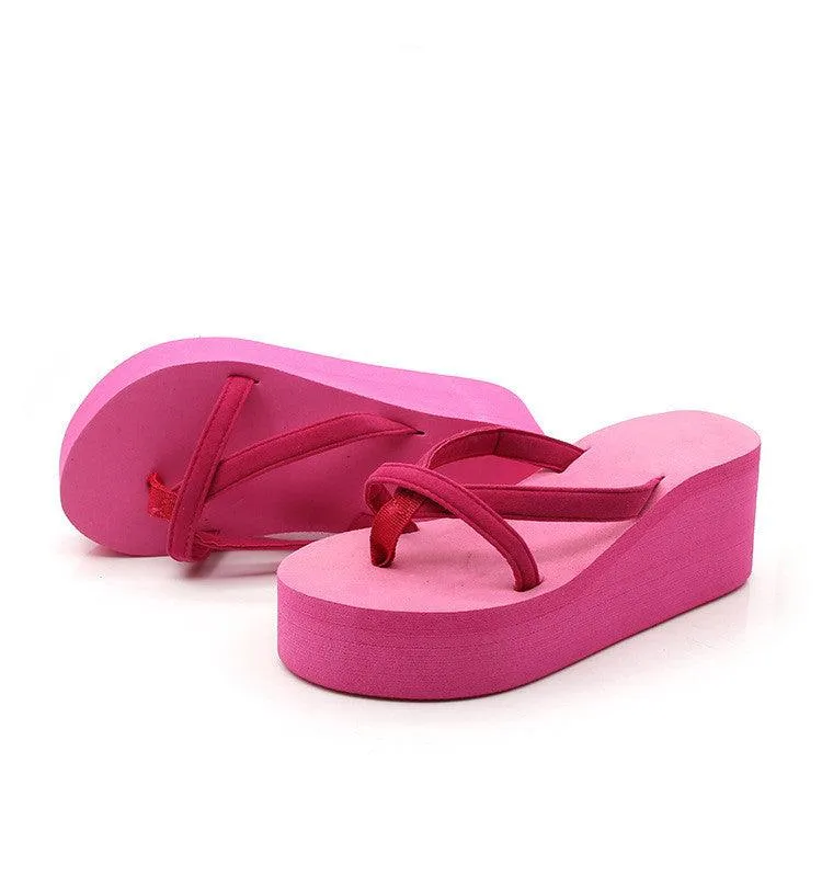 Wedge flip-flops Slippers