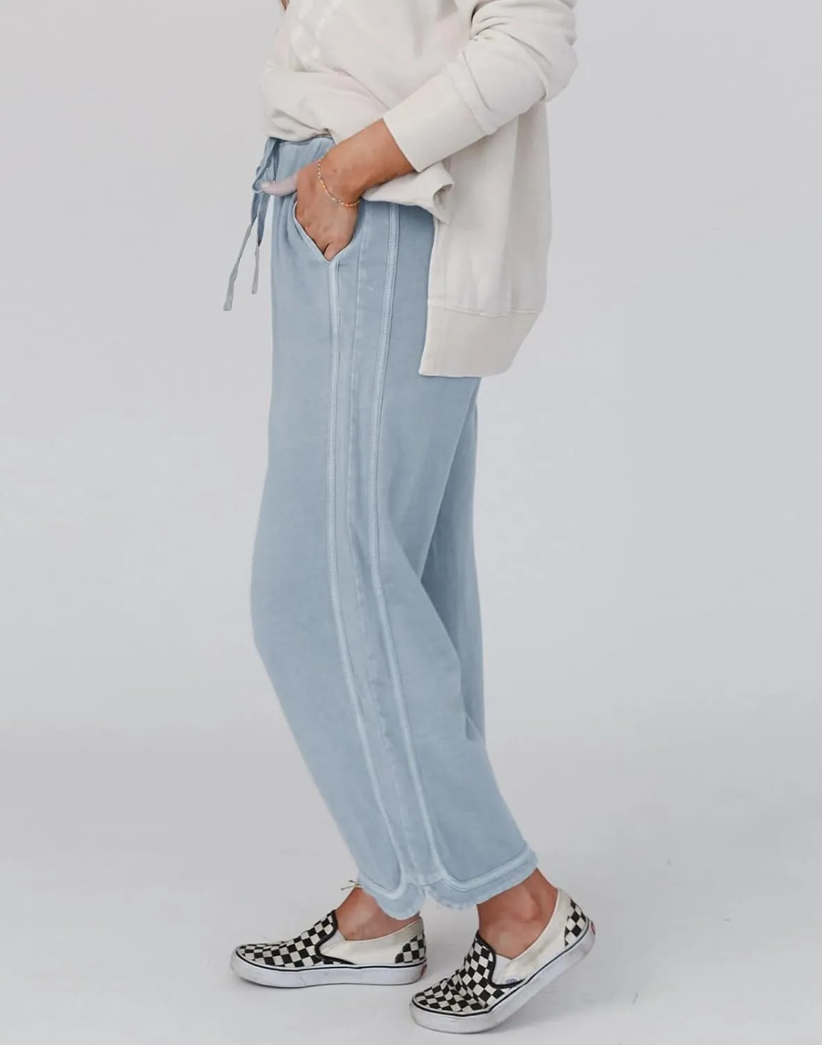 Womens Casual Wide Leg Sweatpants High Waisted Drawstring Palazzo Pants Summer Loose Lounge Pants with Pockets