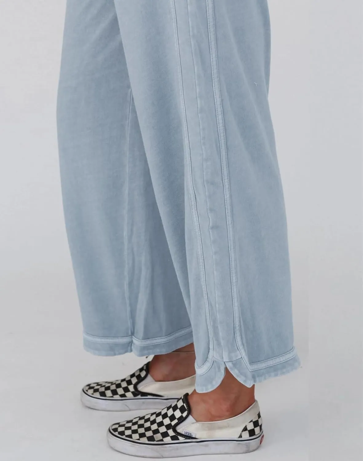 Womens Casual Wide Leg Sweatpants High Waisted Drawstring Palazzo Pants Summer Loose Lounge Pants with Pockets